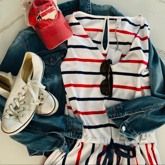 Vineyard Vines Pants - Vineyard Vines Red, White & Blue Romper M, NWT